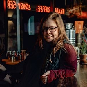 Meet your Posher, Megan